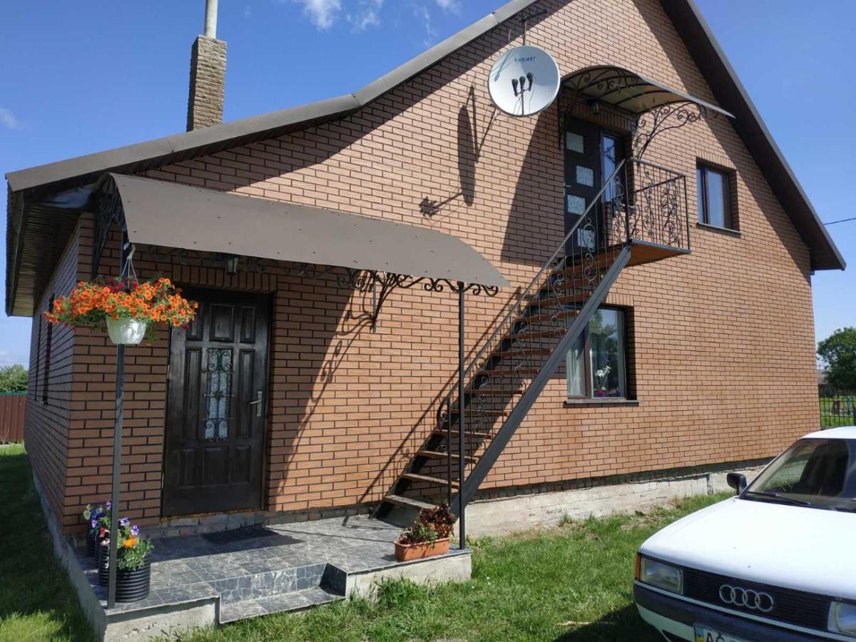Сімейний Куточок Svitjaz Exteriör bild